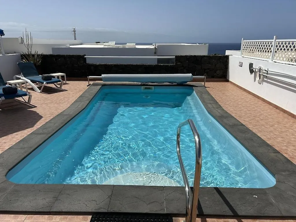 2 Bedroom Villa In Puerto Del Carmen Puerto del Carmen  Puerto del Carmen (Lanzarote)